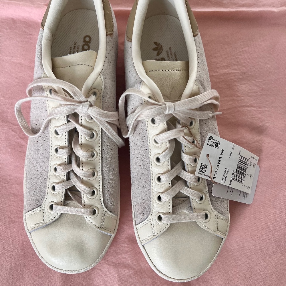New Adidas Rod Laver Vintage Sneakers